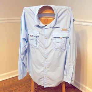 Columbia Omnishade PFG long sleeve button up shirt.